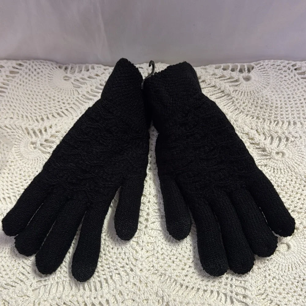 Black Fashion Gloves 90/10 Acrylic Spandex Cozy Plush Faux Fur Lining OS NEW NIP
